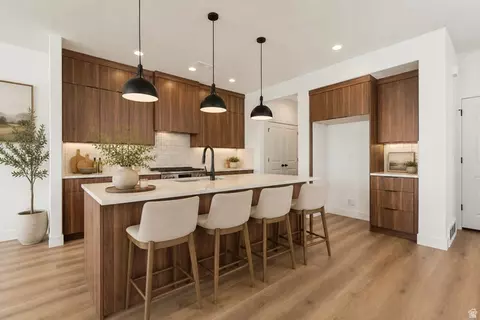 6899 W Gravel Cross Way S #288, West Jordan, UT 84081