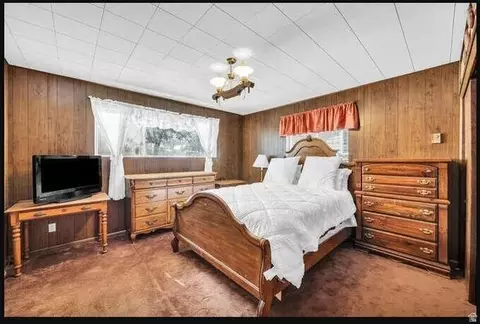 Bedroom - 358 E Main St, Pine Valley, UT 84781 photo 5 of 6