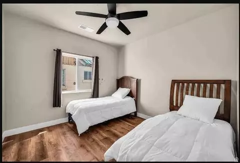 Bedroom - 358 E Main St, Pine Valley, UT 84781 photo 3 of 6