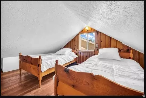 Bedroom - 358 E Main St, Pine Valley, UT 84781 photo 6 of 6