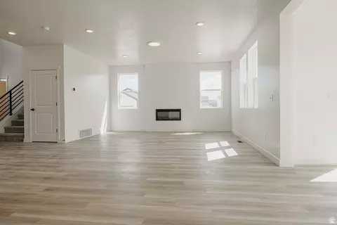 Living - 5163 N Orange Stone Rd, Eagle Mountain, UT 84005 photo 6 of 17