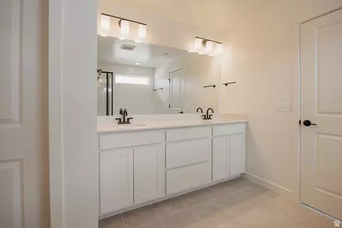 Bath - 5163 N Orange Stone Rd, Eagle Mountain, UT 84005 photo 3 of 18