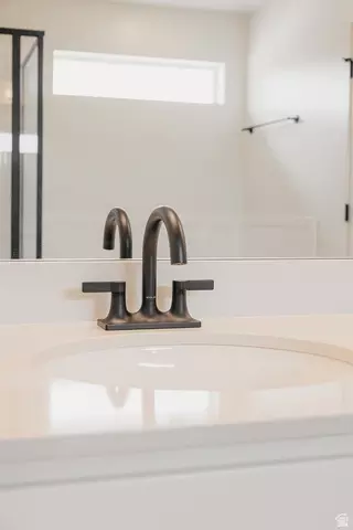 Bath - 5163 N Orange Stone Rd, Eagle Mountain, UT 84005 photo 15 of 18