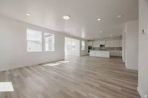Living - 5163 N Orange Stone Rd, Eagle Mountain, UT 84005 photo 10 of 17