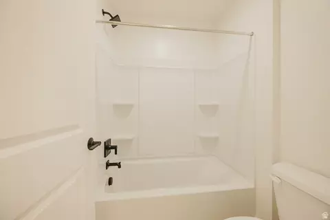 Bath - 5163 N Orange Stone Rd, Eagle Mountain, UT 84005 photo 11 of 18