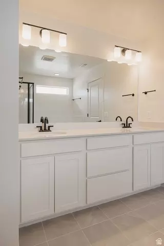 Bath - 5163 N Orange Stone Rd, Eagle Mountain, UT 84005 photo 4 of 18