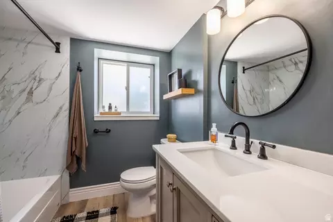Bath - 2220 E Murray Holladay Rd #80, Holladay, UT 84117 photo 1 of 1