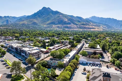 View/Area - 2220 E Murray Holladay Rd #80, Holladay, UT 84117 photo 9 of 10