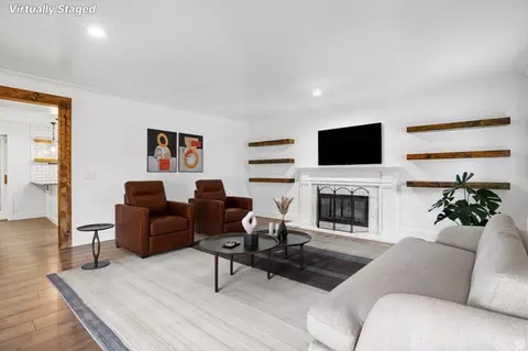 Living - 178 N 1500 E, Layton, UT 84040 photo 3 of 5