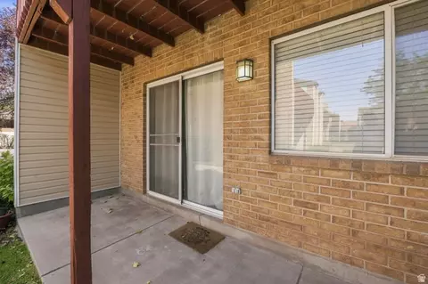 Exterior - 121 W 905 N, Orem, UT 84057 photo 4 of 7