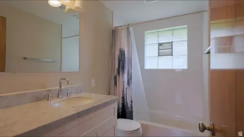 Bath - 1031 N 500 E, Logan, UT 84341 photo 1 of 2