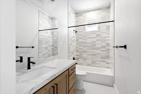 Bath - 571 S Elena Ln, Ogden, UT 84404 photo 4 of 5