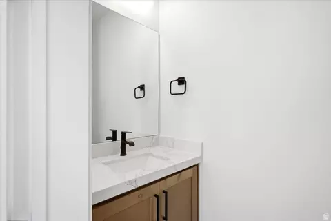 Bath - 571 S Elena Ln, Ogden, UT 84404 photo 5 of 5