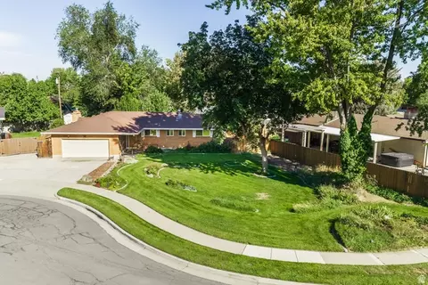 6284 S Jamestown Cir, Murray, UT 84121