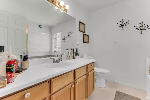 Bath - 838 Williams Ct, Millcreek, UT 84107 photo 1 of 4