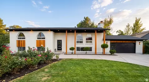 Exterior - 1860 E Spring Ln S, Holladay, UT 84117 photo 2 of 11