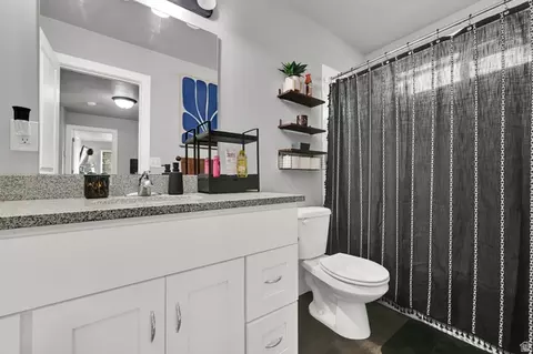 Bath - 436 N 660 E, Ogden, UT 84404 photo 2 of 3