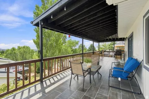 Exterior - 132 E 2050 N, Centerville, UT 84014 photo 5 of 11