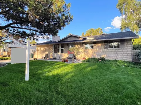 Exterior - 9231 S 1520 Res Res E, Sandy, UT 84092 photo 4 of 15