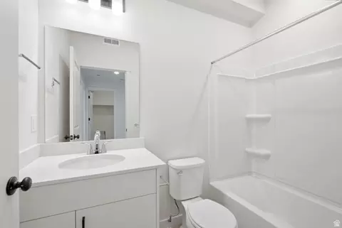 Bath - 717 W Coho Ln S #201-2F, Midvale, UT 84047 photo 2 of 2