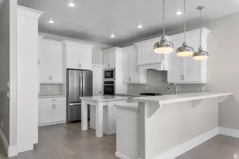 Kitchen - 25 E 3990 N, Provo, UT 84604 photo 1 of 3