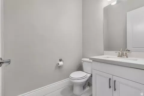 Bath - 25 E 3990 N, Provo, UT 84604 photo 1 of 4