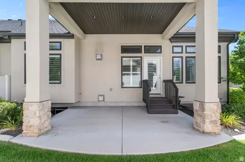 Exterior - 25 E 3990 N, Provo, UT 84604 photo 4 of 6