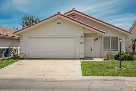 2050 W Canyon Dr #207, Saint George, UT 84770