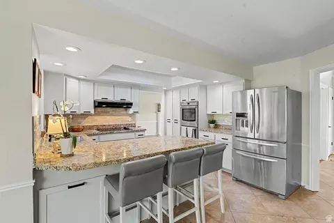 Kitchen - 1933 E Rua Branco Dr S #107, Sandy, UT 84093 photo 2 of 4