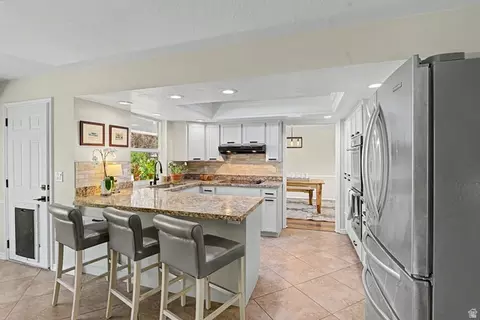 Kitchen - 1933 E Rua Branco Dr S #107, Sandy, UT 84093 photo 1 of 4