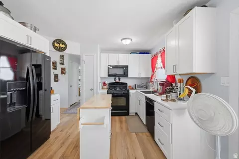 Kitchen - 451 E 600 N, Tooele, UT 84074 photo 4 of 4