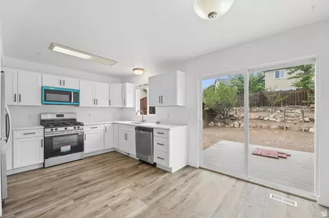 Kitchen - 1803 E Walnut Grove Dr S, Draper, UT 84020 photo 1 of 3