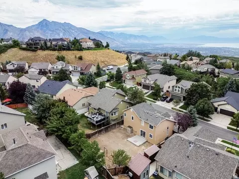 View/Area - 1803 E Walnut Grove Dr S, Draper, UT 84020 photo 5 of 6