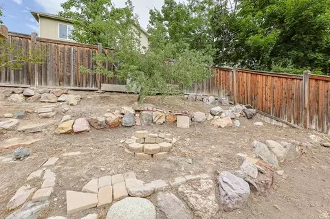 Exterior - 1803 E Walnut Grove Dr S, Draper, UT 84020 photo 6 of 10
