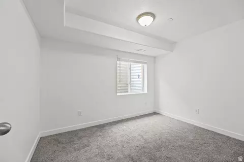 Bedroom - 1803 E Walnut Grove Dr S, Draper, UT 84020 photo 9 of 10