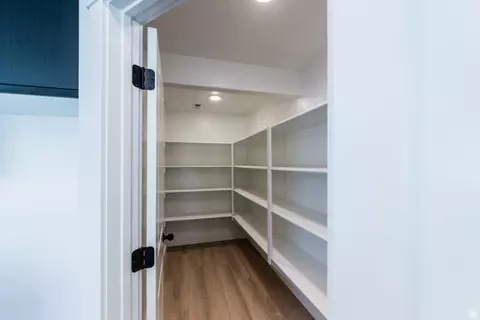 Entry Way - 616 S 125 E, Hyde Park, UT 84318 photo 3 of 7