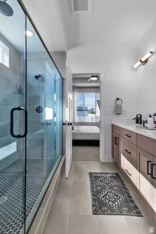 Bath - 616 S 125 E, Hyde Park, UT 84318 photo 2 of 5