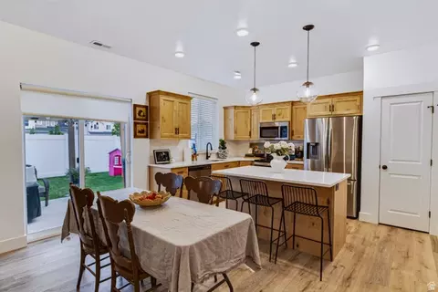 Kitchen - 1466 W Creekside Dr, Logan, UT 84321 photo 2 of 4