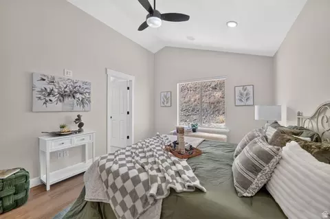 Bedroom - 15082 S Eagle Crest Dr, Draper, UT 84020 photo 2 of 7