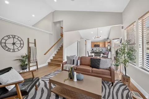 Living - 15082 S Eagle Crest Dr, Draper, UT 84020 photo 3 of 4