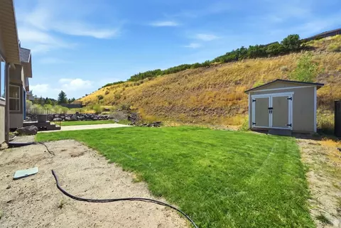 Exterior - 15082 S Eagle Crest Dr, Draper, UT 84020 photo 9 of 9