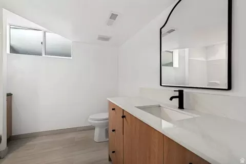 Bath - 795 E Baker Dr, Midvale, UT 84047 photo 3 of 3