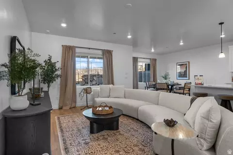Living - 1723 S Viewcrest #3158, Washington, UT 84780 photo 1 of 1