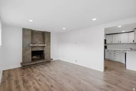 Living - 5210 S 900 E, Murray, UT 84117 photo 6 of 9