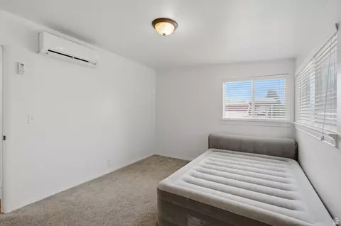Bedroom - 5210 S 900 E, Murray, UT 84117 photo 6 of 7