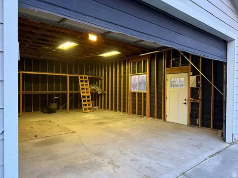 Other - 5210 S 900 E, Murray, UT 84117 photo 10 of 11