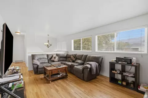 Living - 5210 S 900 E, Murray, UT 84117 photo 4 of 9