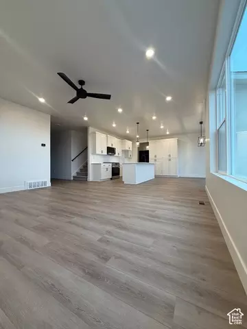 Living - 1553 E 1400 N #130, Payson, UT 84651 photo 2 of 2