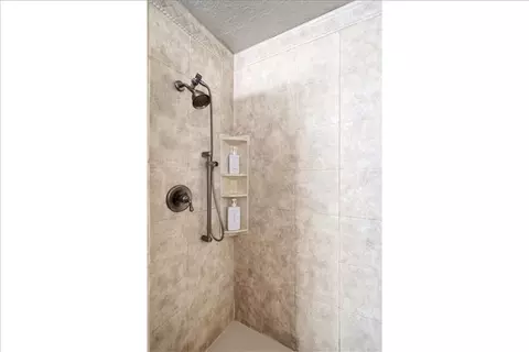 Bath - 4036 W 5700 S, Roy, UT 84067 photo 2 of 2