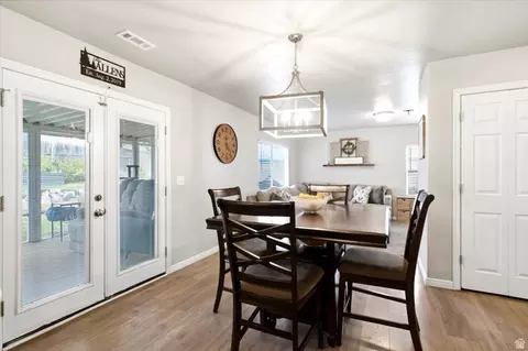 Dining - 4036 W 5700 S, Roy, UT 84067 photo 3 of 3